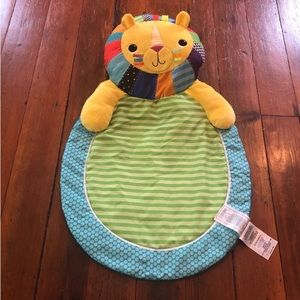 Bright Starts My Lovable Lion Play May